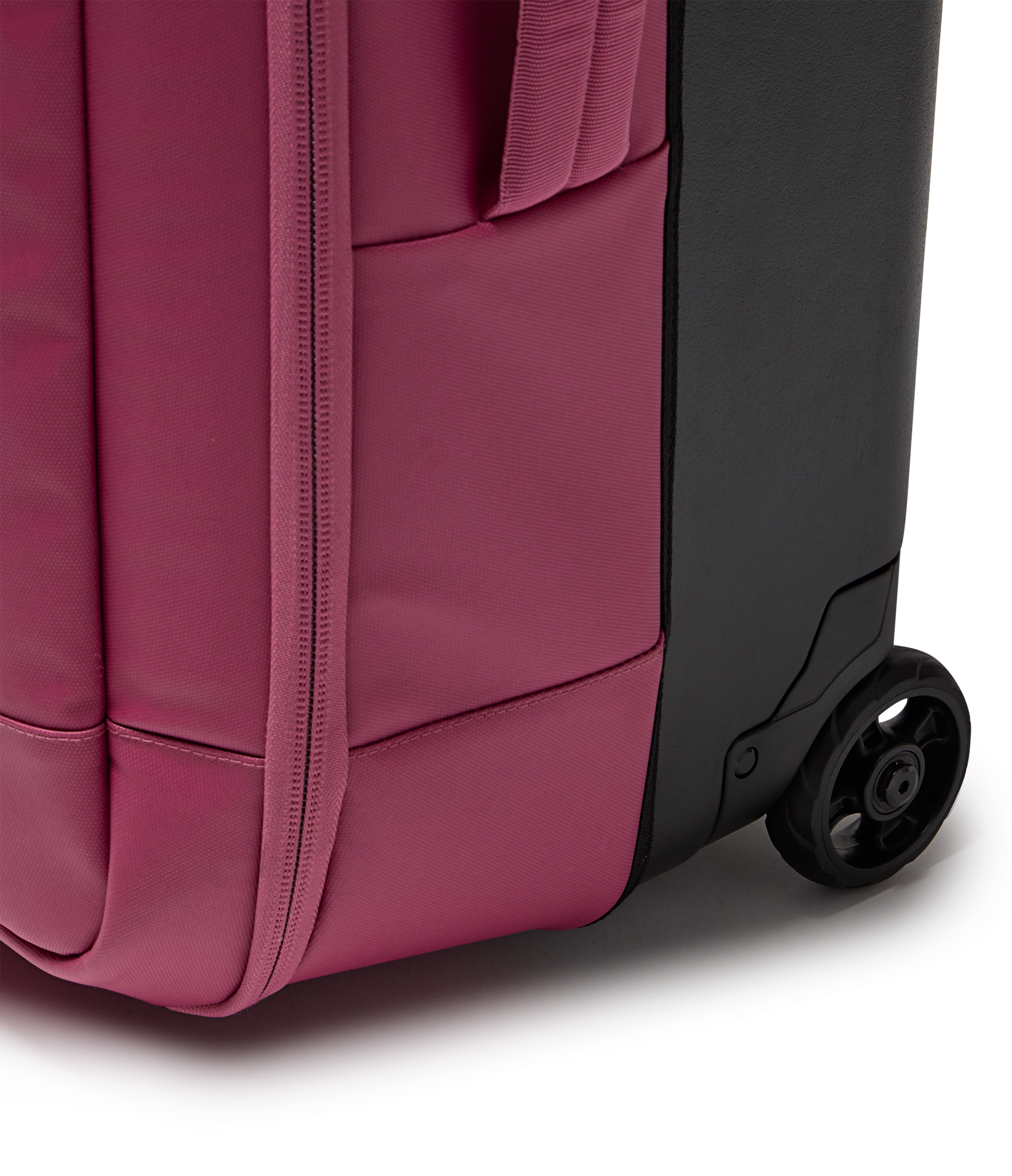 Good Latitude 30 Rolling Duffel - Image 27